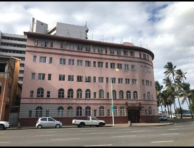 1 BEDROOM APARTMENT FOR SALE IN ESPLANADE